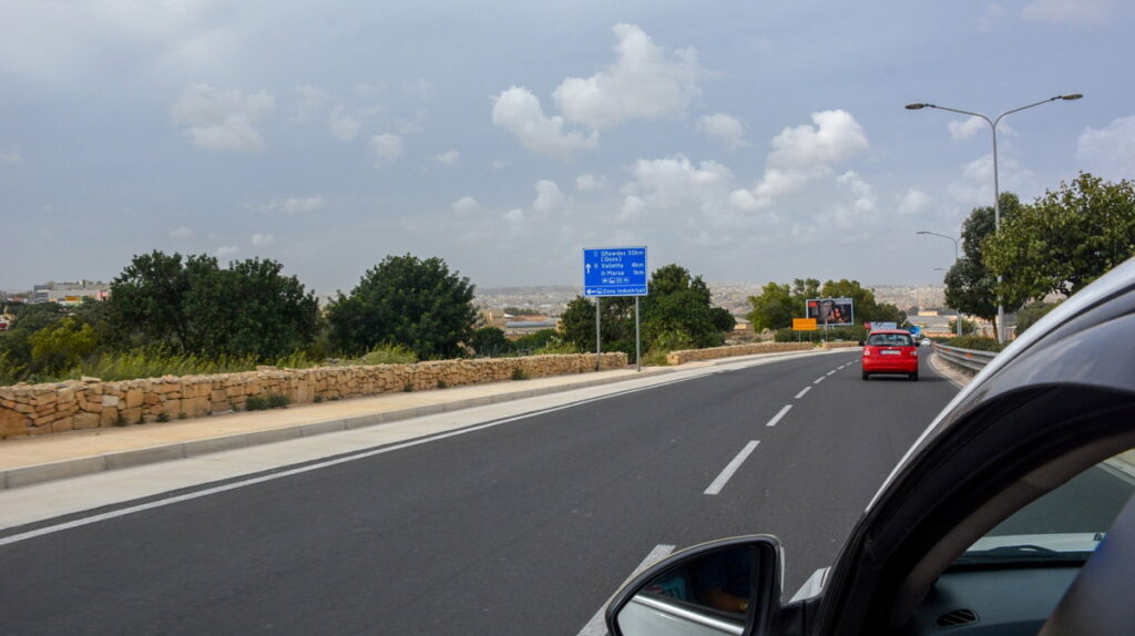 Malta offers €25,000 to give up driving « Euro Weekly News