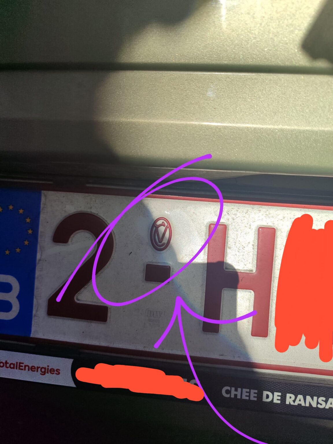 What’s this symbol on Belgian plates? What's this symbol on Belgian plates?