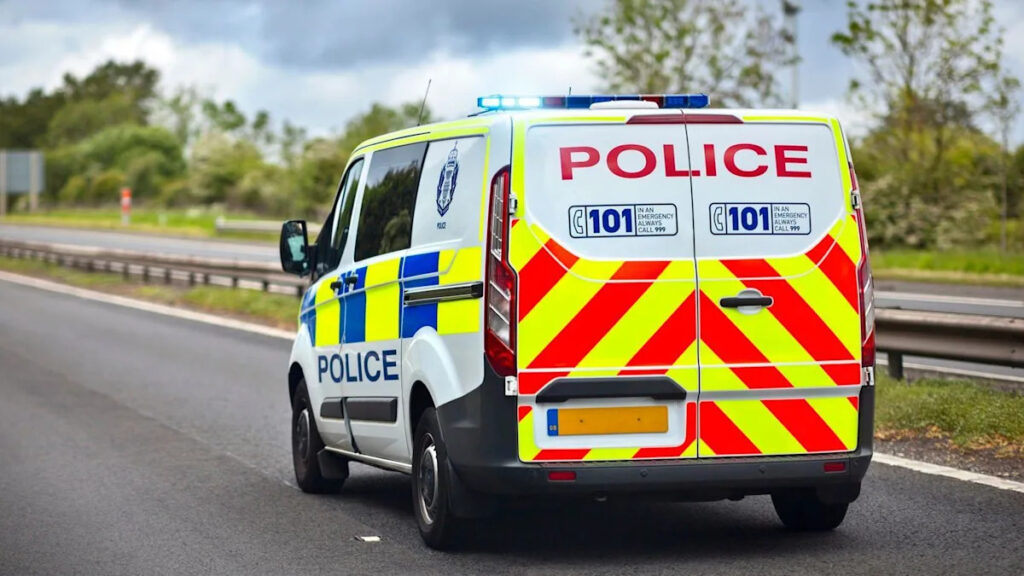 Motorway closed after serious coach crash Motorway closed after serious coach crash
