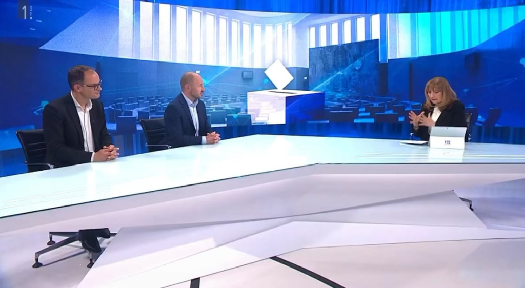 The presenter at Odmevi interrupts the interlocutor when she mentions the content of the wiretapping