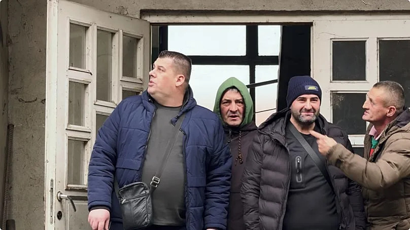 Mirsad Šahbazović: “Ten years ago, 1000 people worked here. Today there are some 500. Soon there will be only 20 left.” 