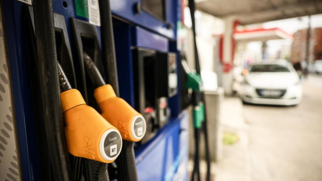 High fuel prices: Cartel Office finds violations of fuel price rules
