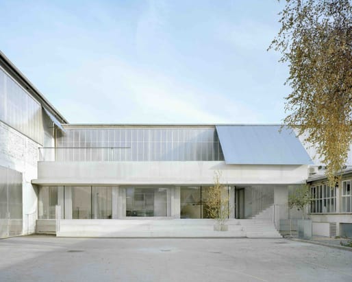 Temporary Spaces for the Slovenian National Theatre Drama. Image credit: Maxime Delvaux