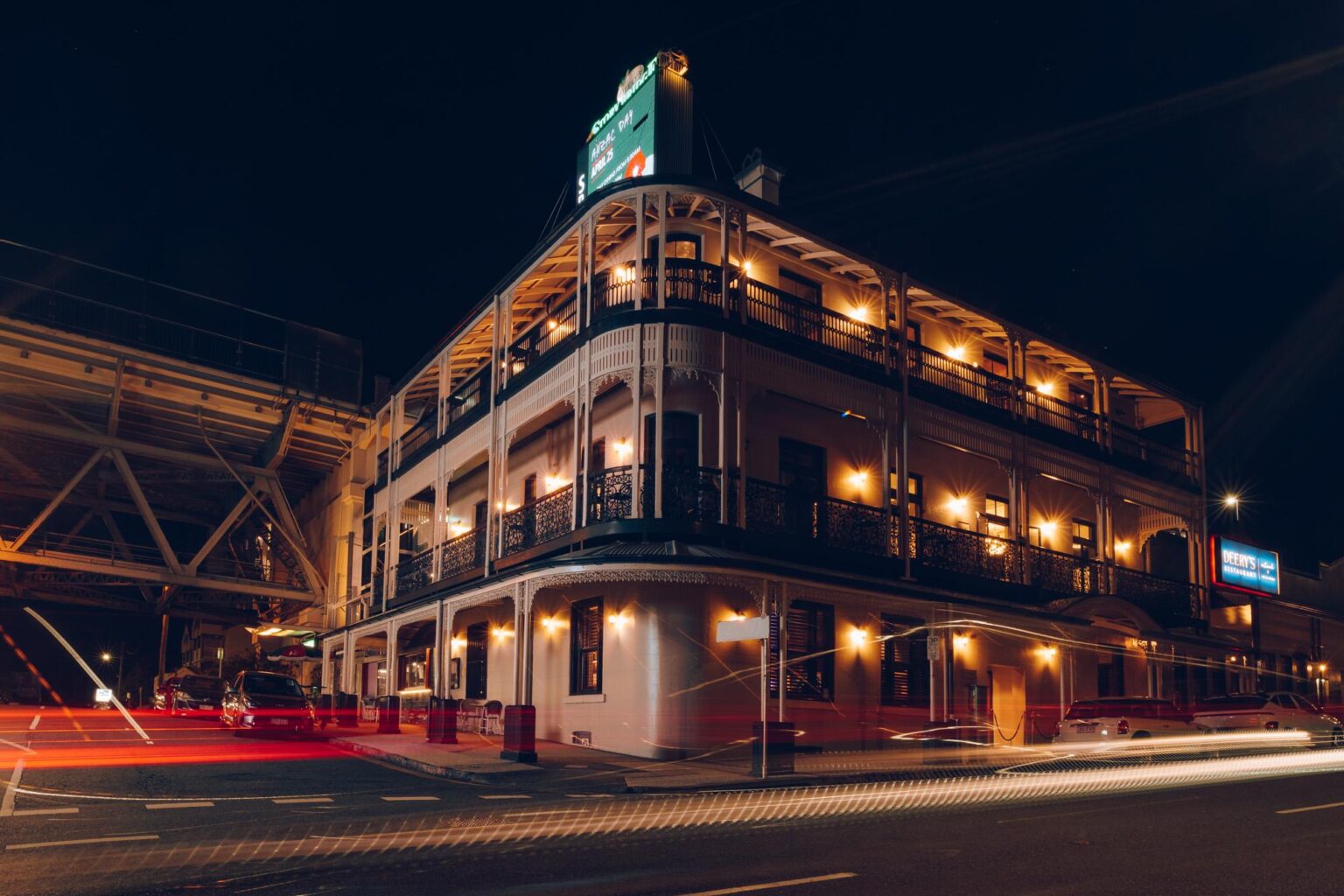 Story bridge hotel this evening!