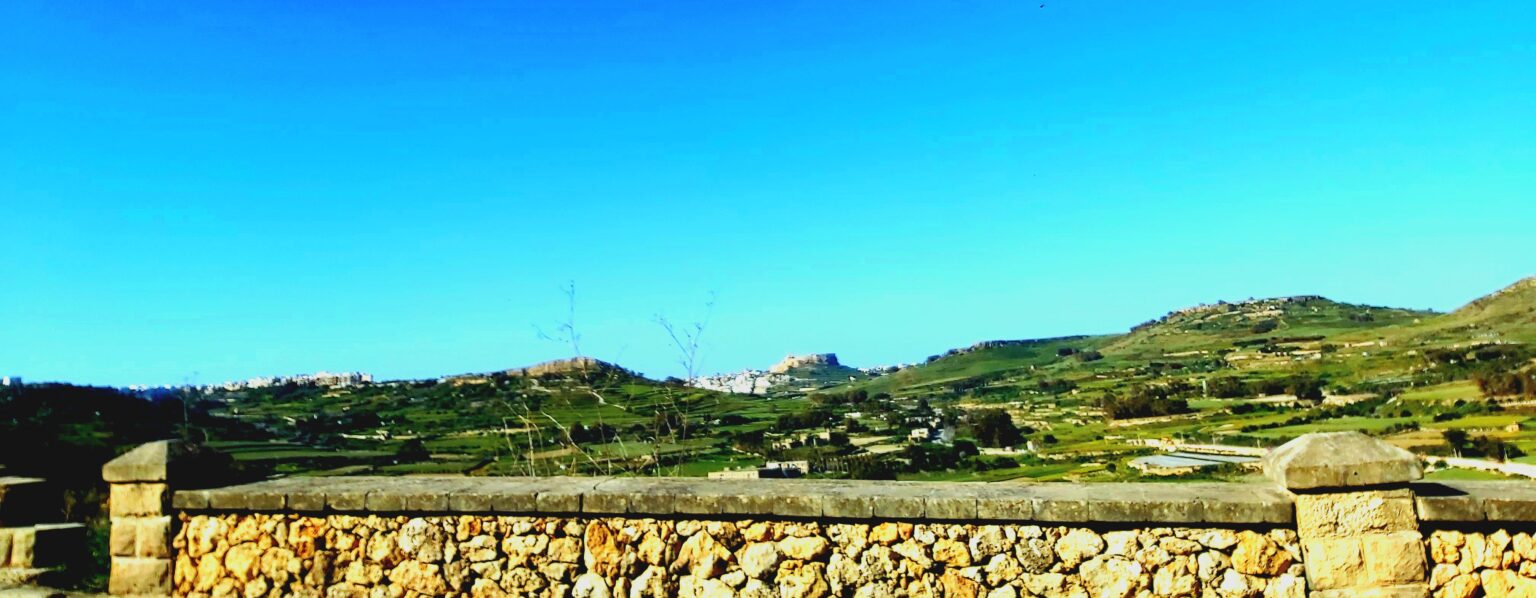 Hello Malta, have a great afternoon :)