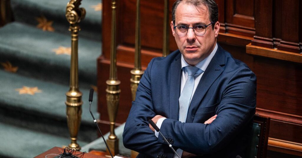 Remarkable: no communication today about the inflation figure due to disagreement within the index committee