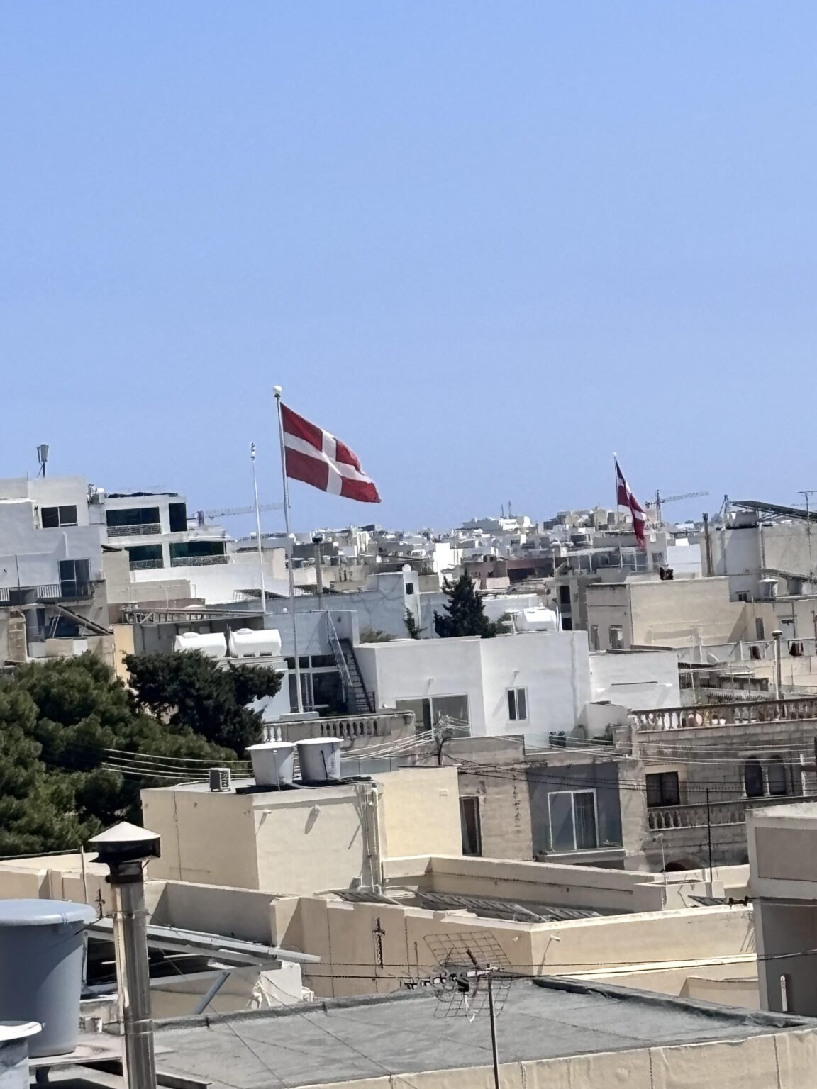 A very happy Easter here from Malta 🇩🇰
