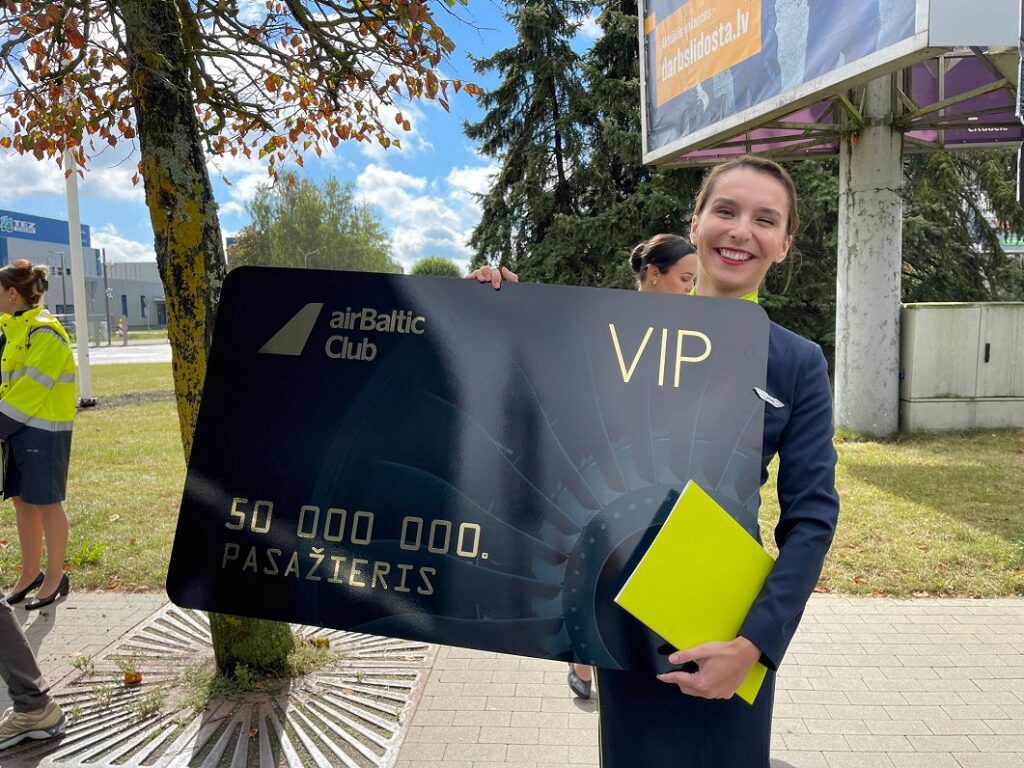 Use of VIP lounges at airports ‘just the way it is’, says Latvian President / Article Dāvana no AirBaltic - VIP karte un biznesa klases biļetes
