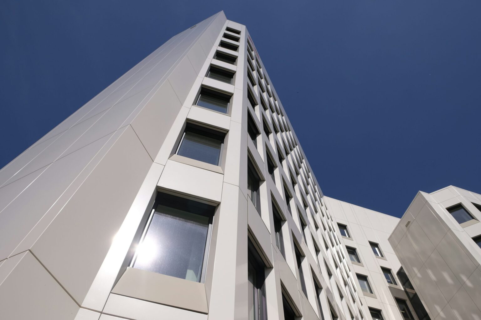 Estonia on the way to ban Russian and Belarusian citizens from purchasing property
