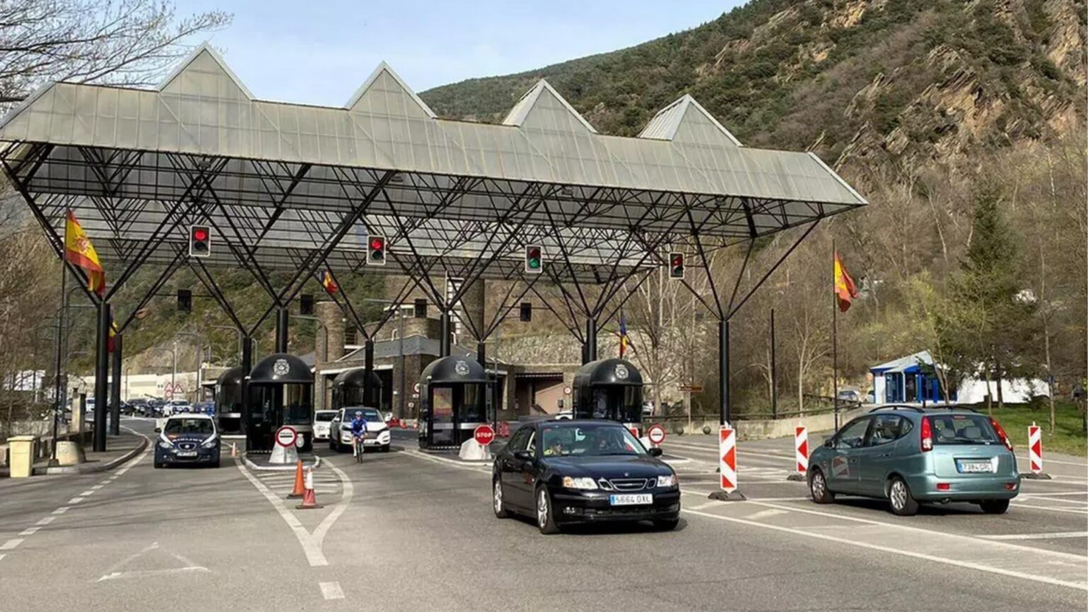 The contrast between the fear of blocking and the actual situation at customs after the launch of Entry/Exit