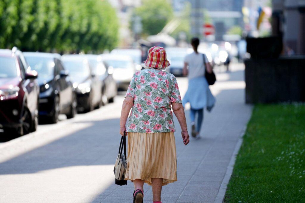 The largest pension received last year – 44,000 euros
