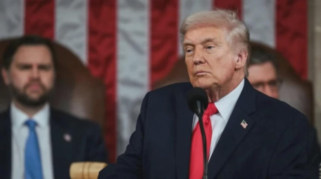 Trump: We shouldn't have got involved in Ukraine