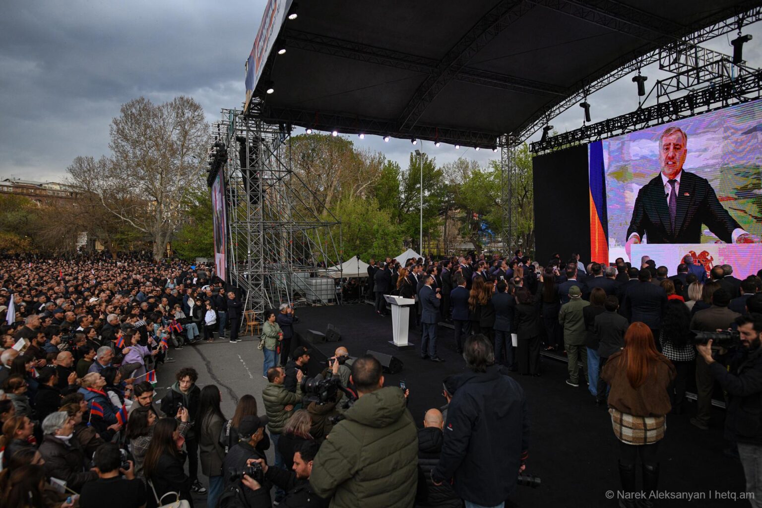 Thousands Attend 'Strong Armenia Alliance' Campaign Rally in Yerevan