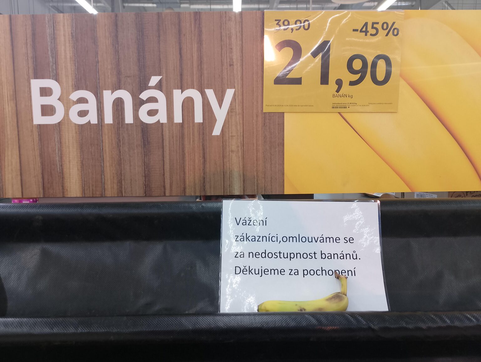 Tesco ran out of bananas 😭