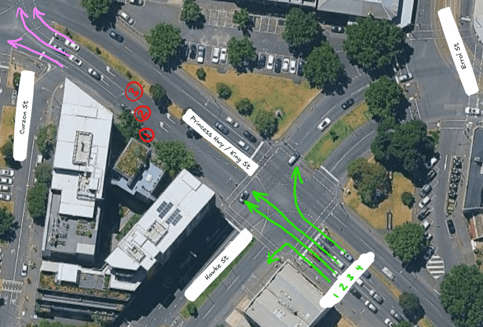King St / Curzon intersection nearly causes a bingle every time - who's owns middle lane?