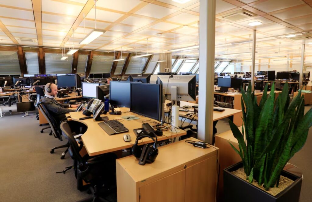 cover Norway wealth fund moves towards some AI-driven decisions but with humans in control