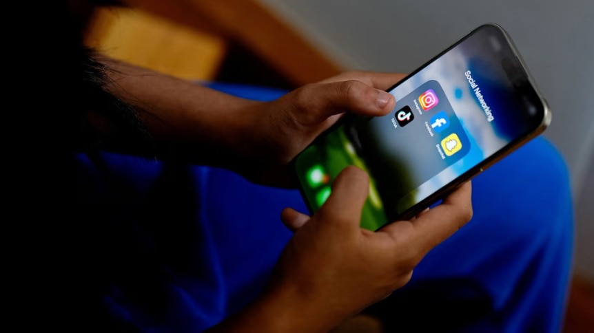 Norway plans social media ban for children below 16, to bring bill by year-end Download app