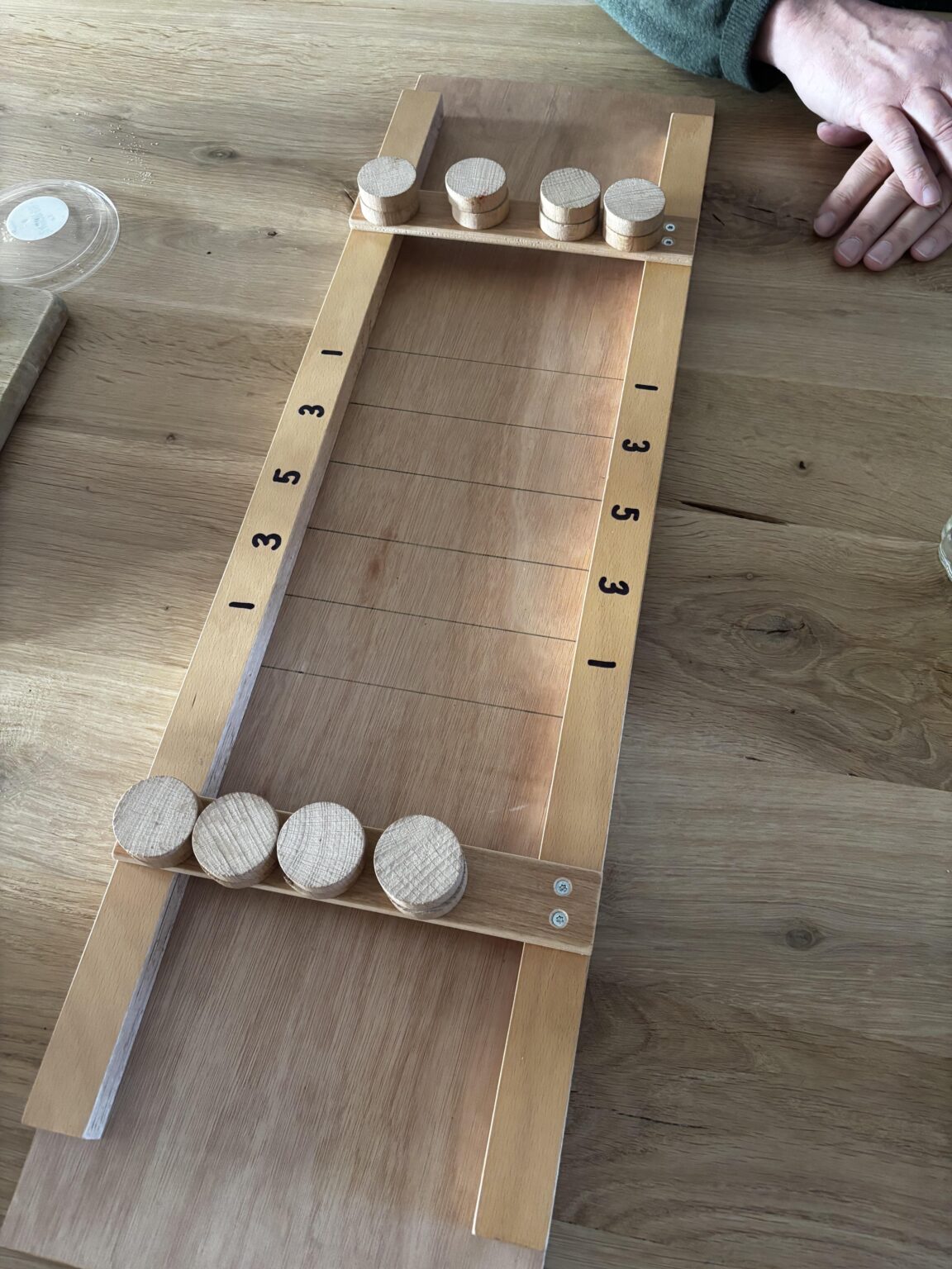 Who recognizes this shuffleboard game?