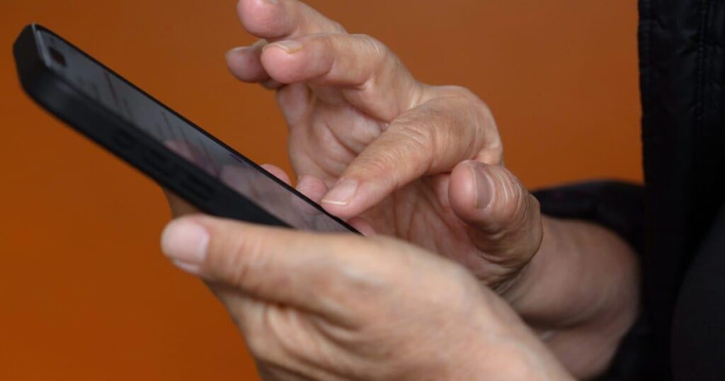 Politico survey finds 84% of EU people distrust US tech companies to handle their personal data responsibly, rising to 93% distrust for Chinese tech firms