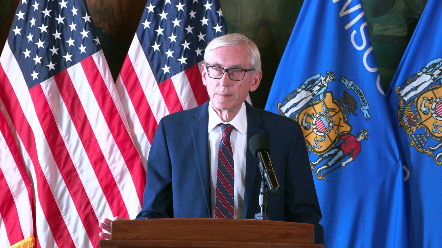 Evers signs law legalizing tribal-run online sports betting in Wisconsin