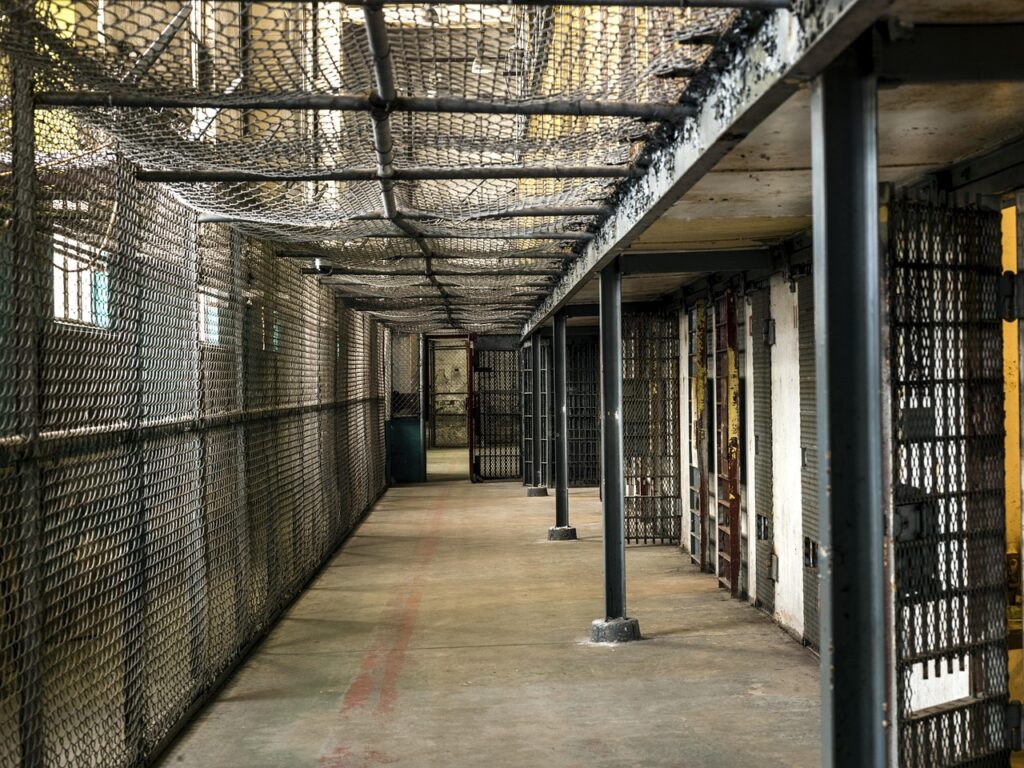 UN experts decry human rights violations at Belarus detention camp – JURIST UN experts decry human rights violations at Belarus detention camp - JURIST