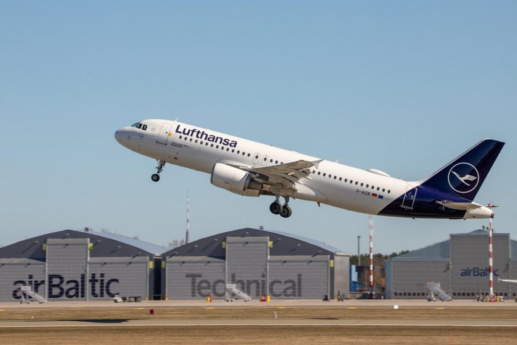 No signs Lufthansa changes will impact airBaltic, says senior official / Article No signs Lufthansa changes will impact airBaltic, says senior official / Article