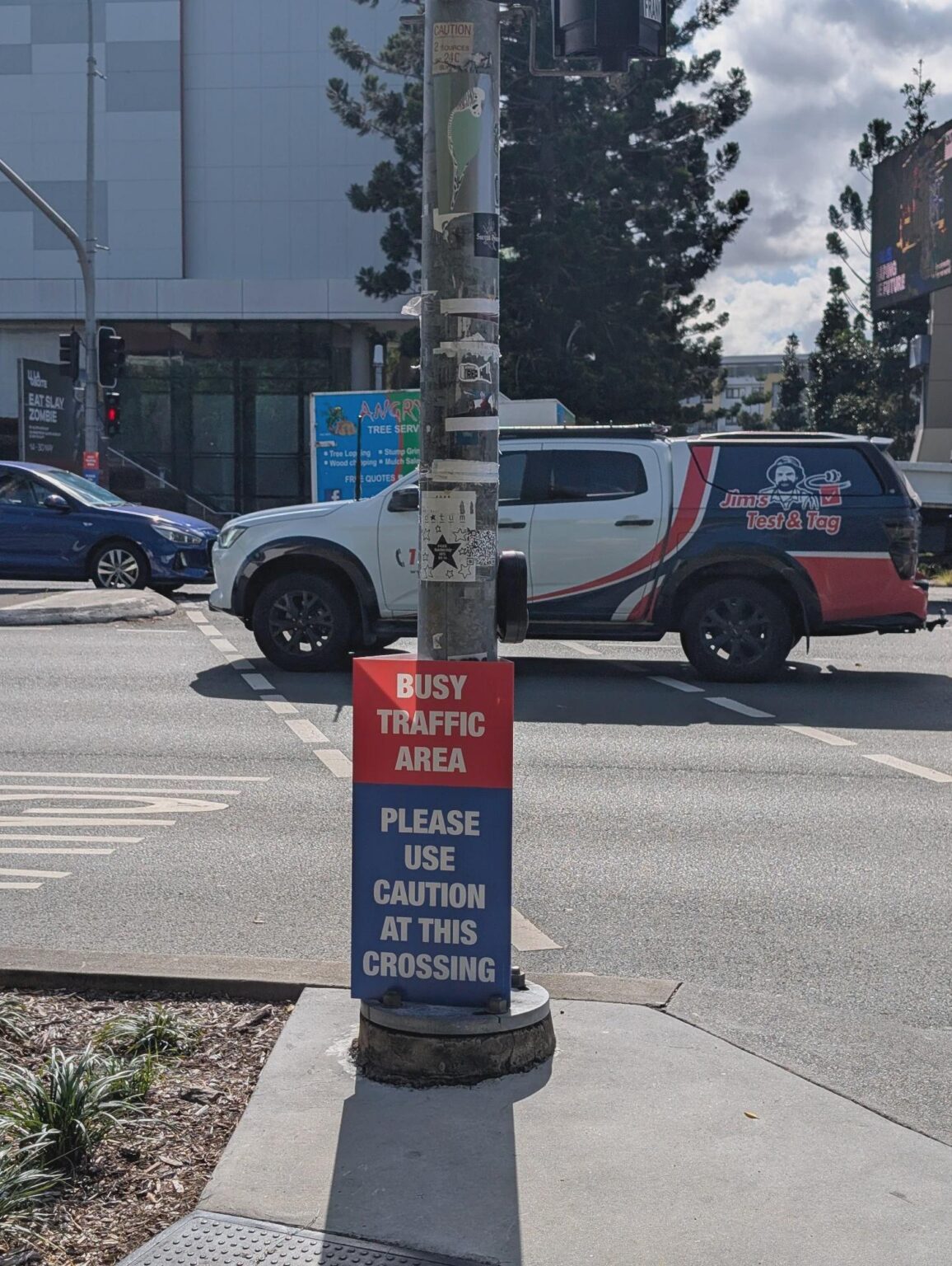 Kelvin Grove Rd "Please use caution" signs... seriously BCC?!