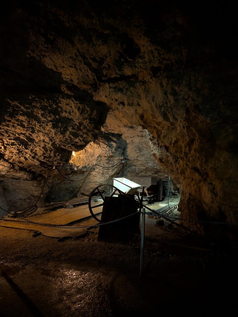 Do you like dripstone caves? (Pottenstein, Germany)