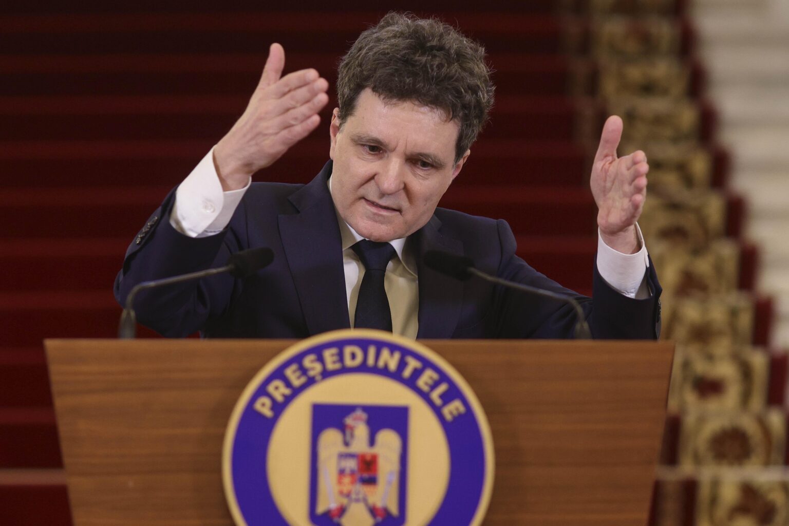 Civil society, a tough message to Nicușor Dan: You risk going down in history not as a reformer, but as a continuation of a system you promised to destroy - HotNews.ro