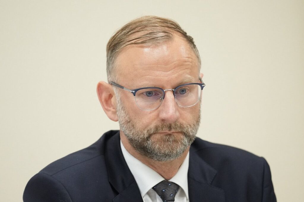 Minister proposes cheaper train tickets as solution for fuel price hike / Article Satiksmes ministrs Atis Švinka