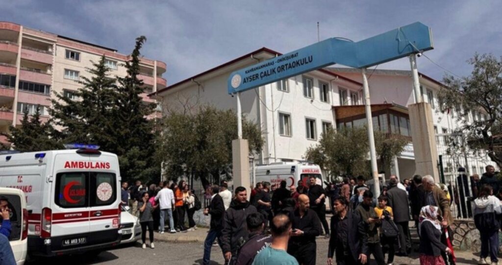 An armed attack was carried out on Ayser Çalık Secondary School in Kahramanmaraş. Governor Ünlüer said that 4 people lost their lives. Stating that the attacker was an 8th grade student, Governor Ünlüer stated that he entered two classrooms and opened fire on the students in the classroom.