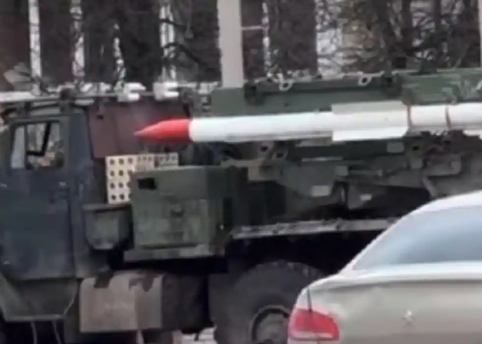 Russia Improvises Surface-Launched R-77-1 Missiles