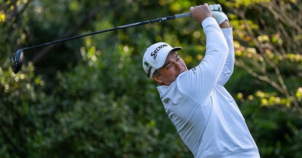 The Masters: Fox agonisingly misses cut as McIlroy takes solo lead