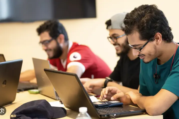 New UMass Lowell Center for AI Computing Research Unites Disciplines to Advance AI Solutions New UMass Lowell Center for AI Computing Research Unites Disciplines to Advance AI Solutions