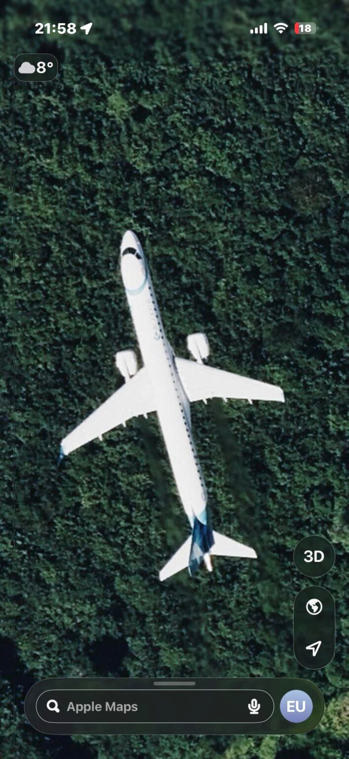 Caught Airplane Above Space Company in Betzdorf on Apple Maps