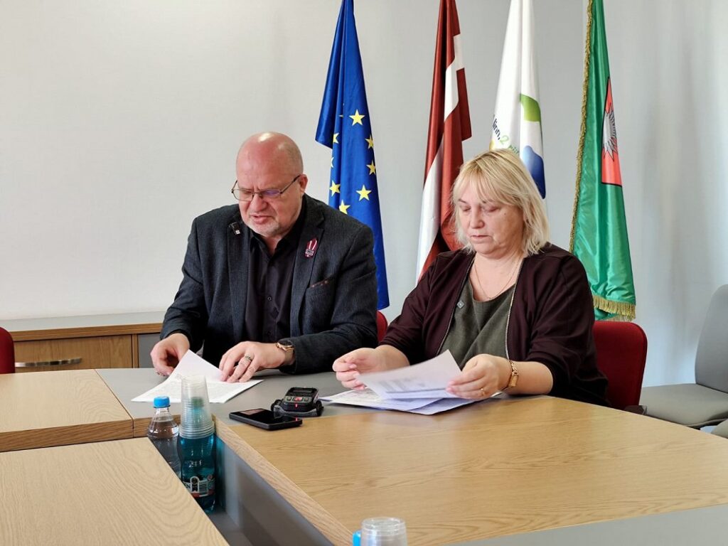 Valka municipality working out how to tighten its belt / Article Valka municipality working out how to tighten its belt / Article
