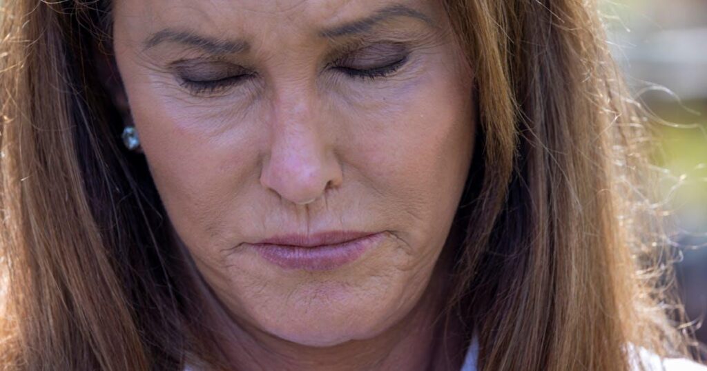 Caitlyn Jenner Begs Trump for Help Changing Passport Gender - Trans Americans have been suffering under Donald Trump since the very beginning. Caitlyn Jenner has finally realized she’s no exception.