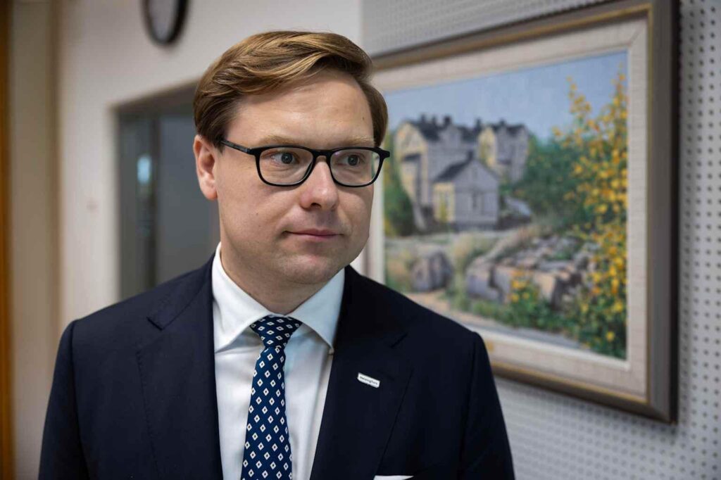 According to Daniel Sazonov, the city would not have provided a grant to cover the salaries of Sun Ray Association employees if it had known about the association’s ties to “russia”. According to Daniel Sazonov, the city would not have provided a grant to cover the salaries of Sun Ray Association employees if it had known about the association’s ties to "russia".