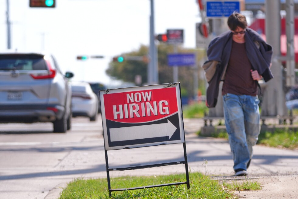 American economy faces challenges despite job market rebound