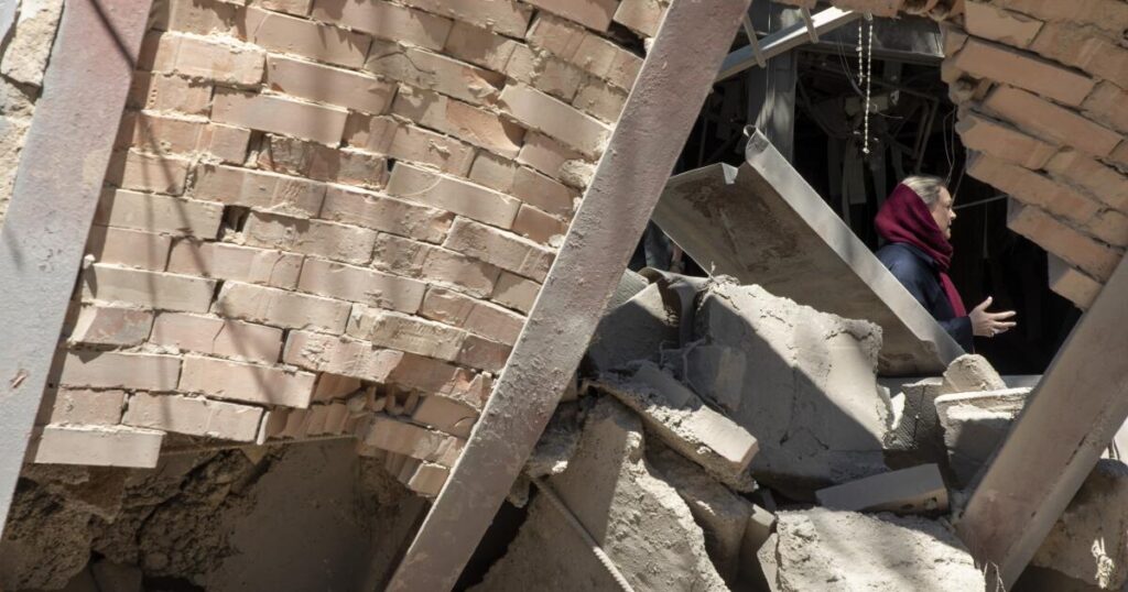 Iran attempting cyber attacks against U.S. critical infrastructure, officials say Iran attempting cyber attacks against U.S. critical infrastructure, officials say