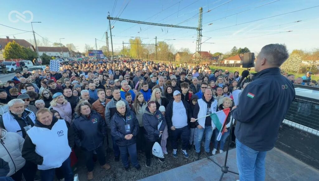 MP at 7 in the morning in Ráckev