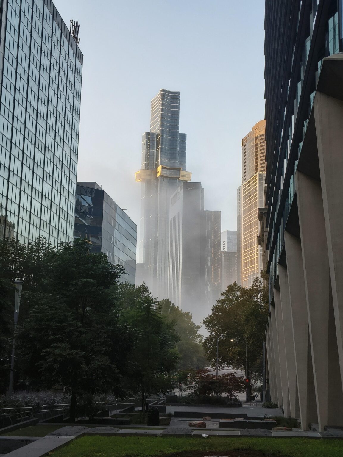 Caught this pic on the way to work