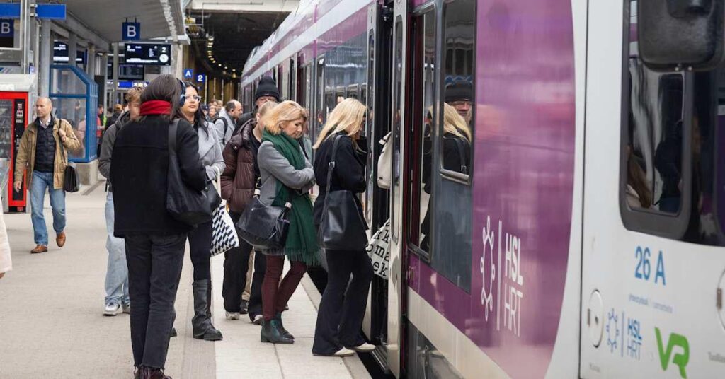 Yle: Feelings of insecurity are driving passengers away from public transport Yle: Feelings of insecurity are driving passengers away from public transport
