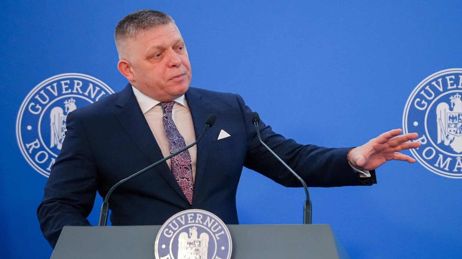 Slovaks to vote in a July referendum on lifelong payments for Prime Minister Fico and others