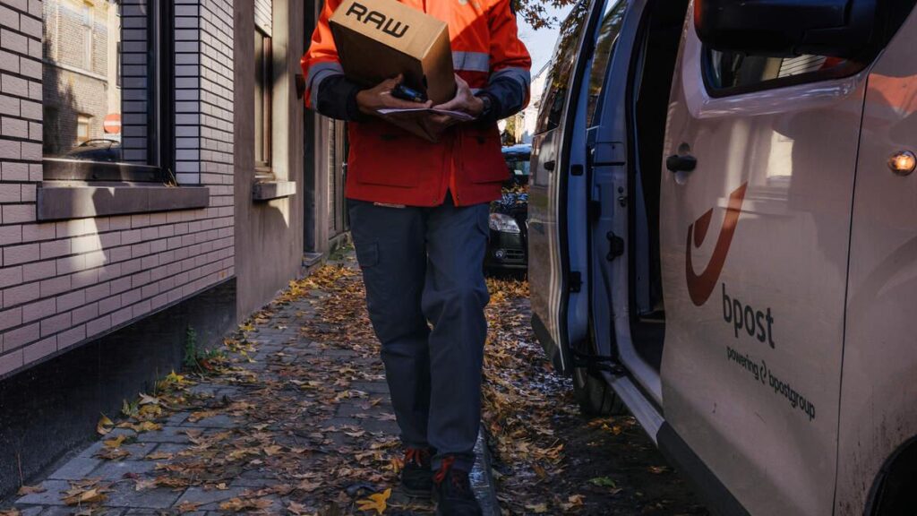 Postmen angry about later working day: “I've been getting up early for 24 years, do you think I can still sleep in?”