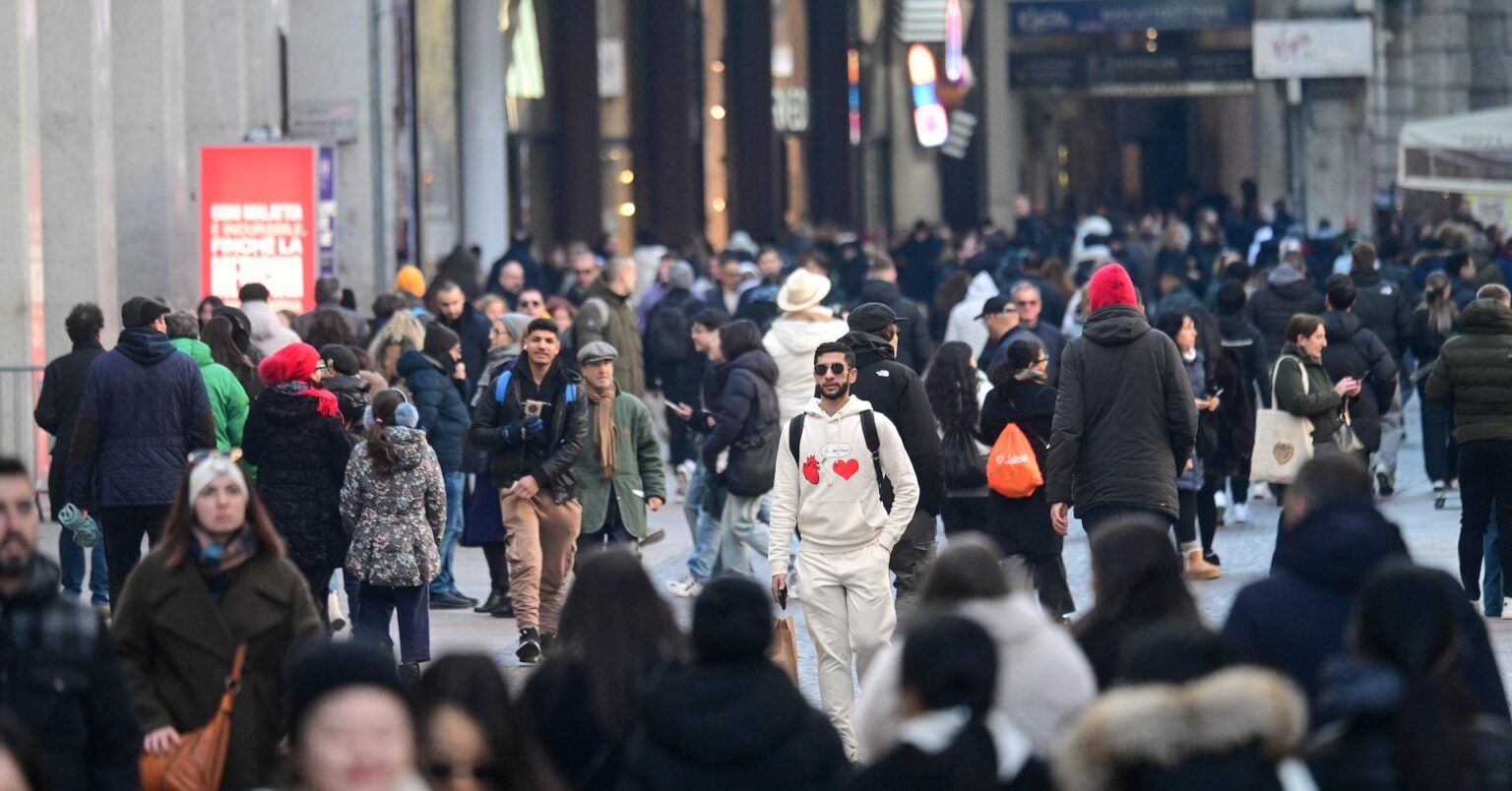 Italy's population stops shrinking after 12 years, thanks to migration