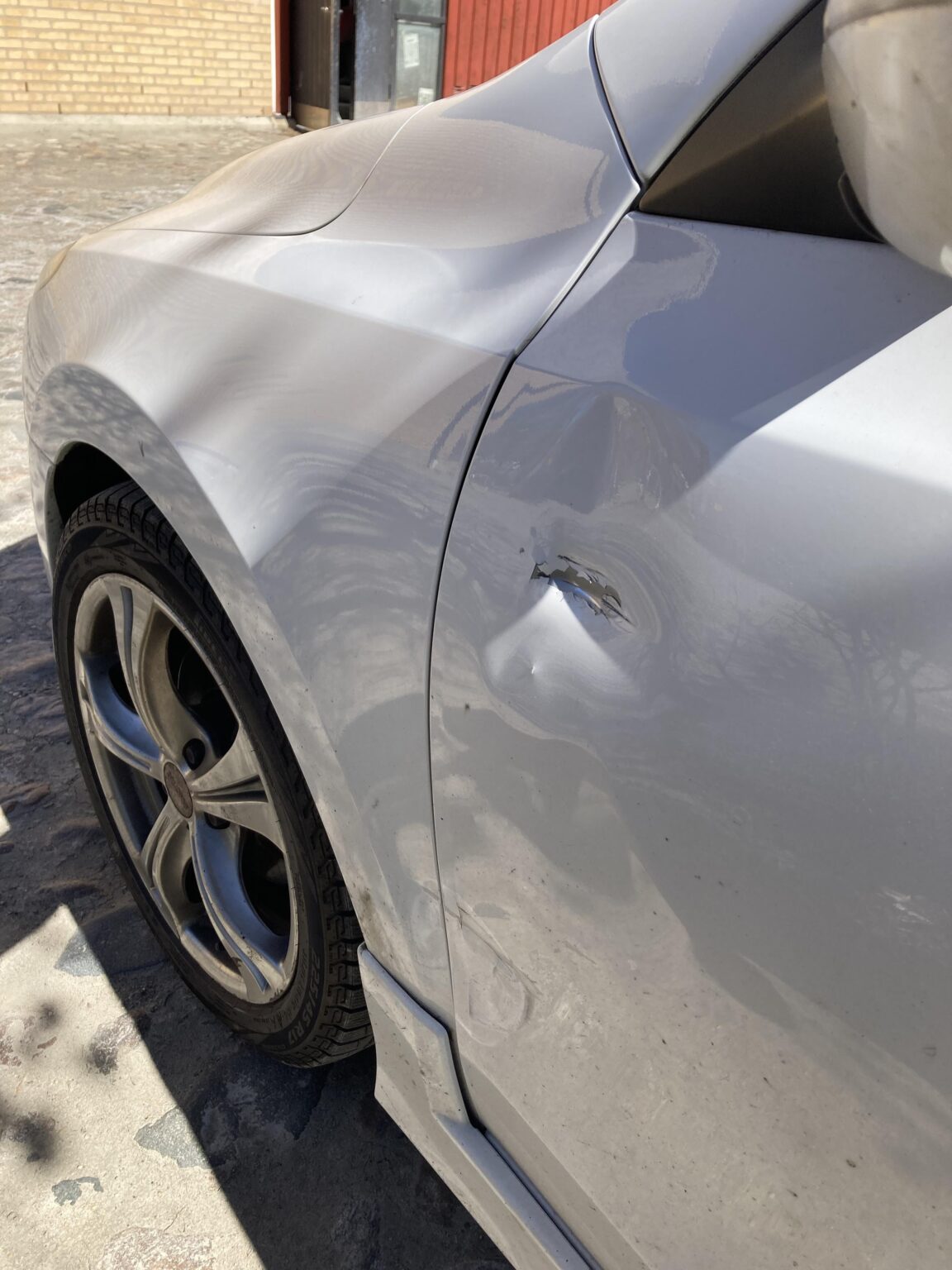 To you who drove into my parked car and got stuck