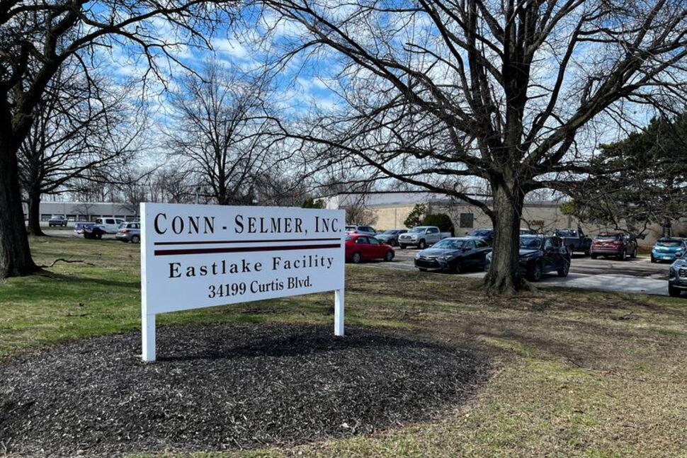 A Trump Pledge Is Falling Flat as Ohio Musical Instrument Plant Closes