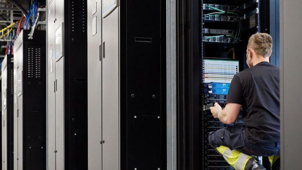 Is it true that IT positions in Norway have fallen by 40 percent? What do I do?