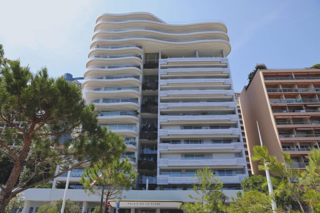 🏝️ The Palais de la Plage in Monaco: how far can luxury go by the sea?